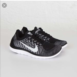 Nike Women’s Free Flyknit Sneakers